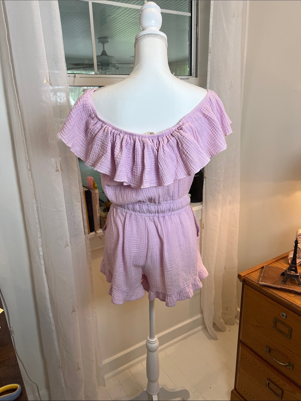 Ocean Drive Lilac Off-Shoulder Ruffle top romper size large. - Picture 3 of 7